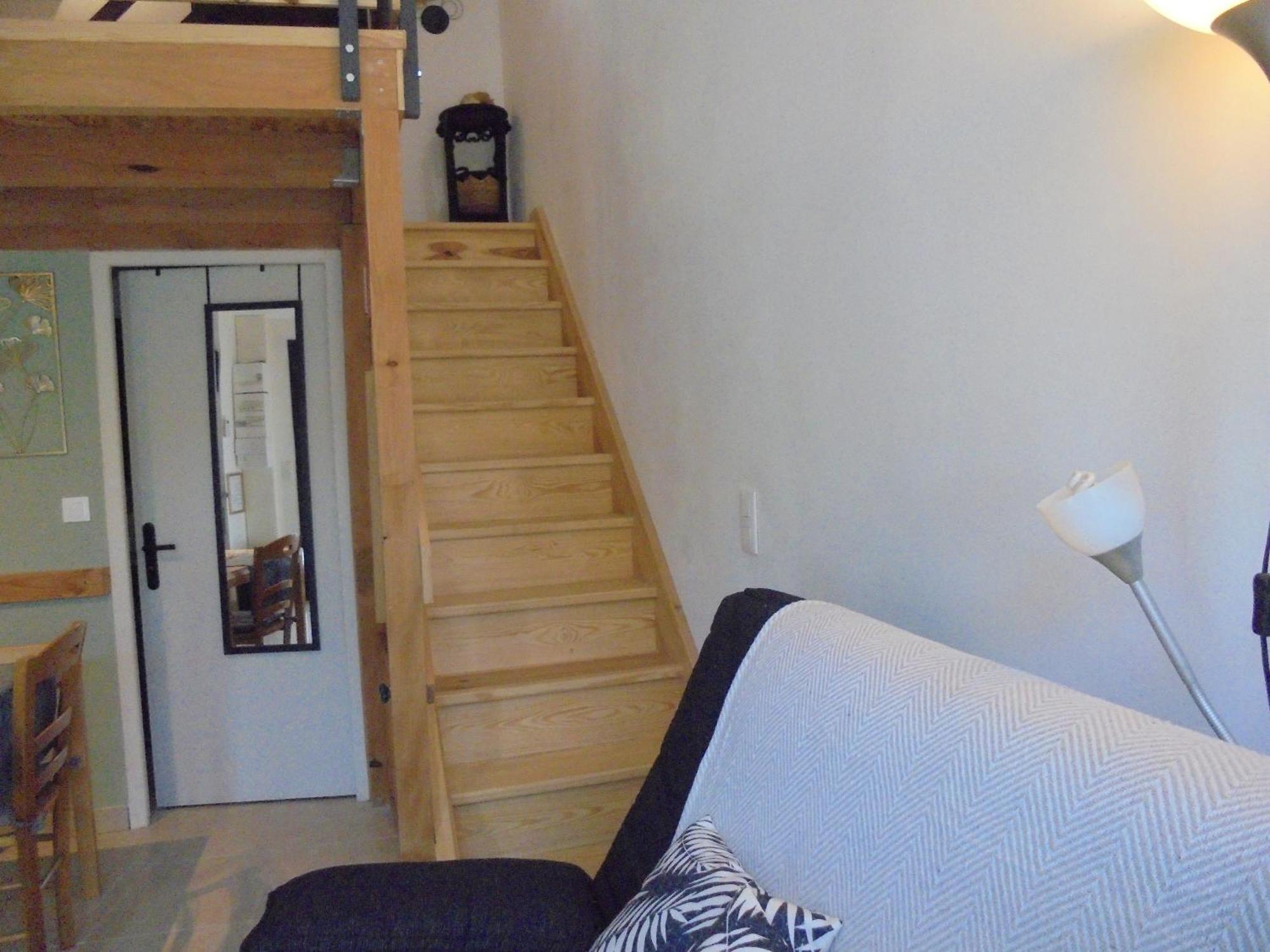 Gabriel Avec Mezzanine Apartment